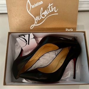 Christian Louboutin Black Stileto Pumps